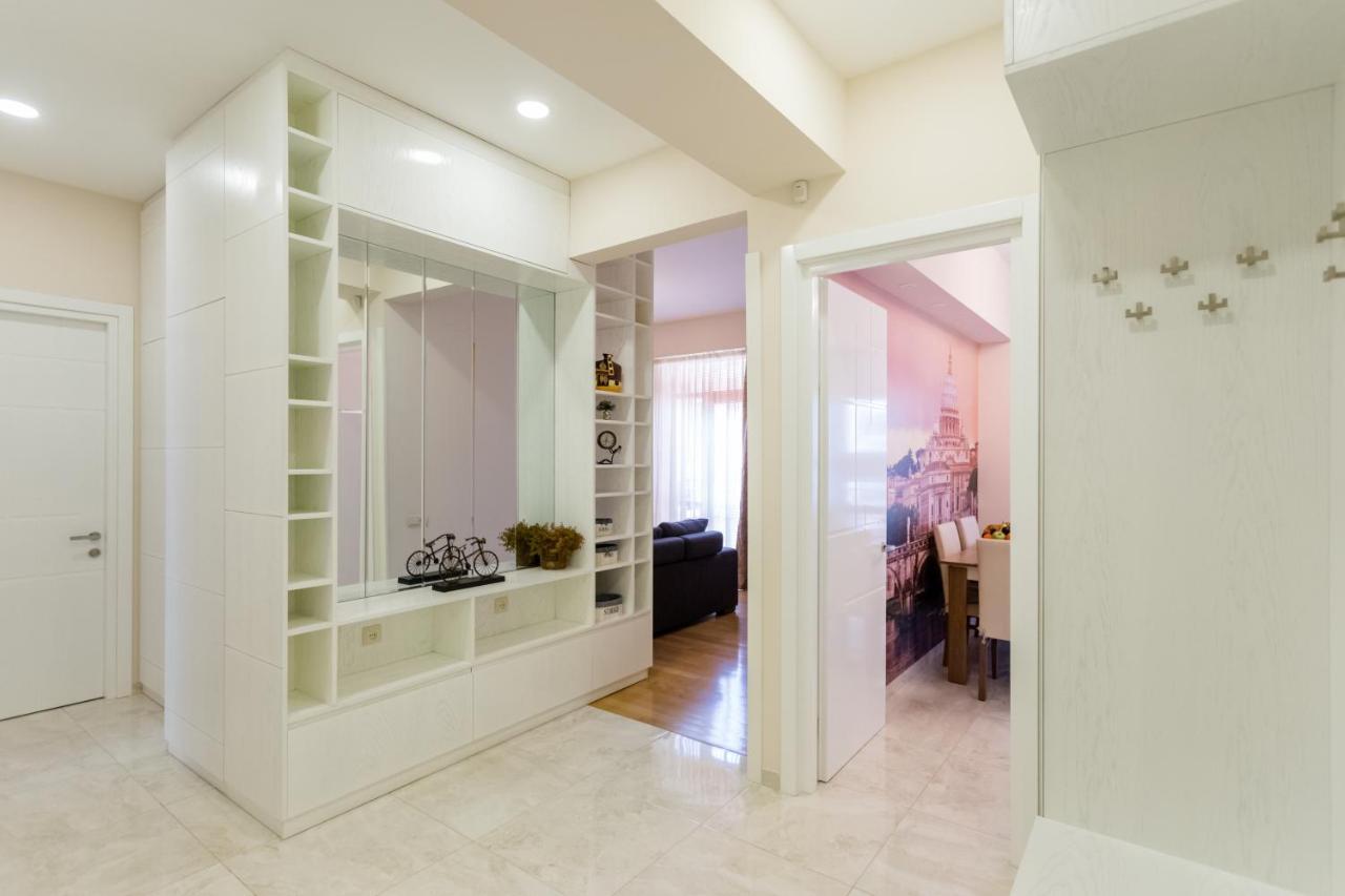 Downtown Two-Bedroom Apartment Ll Тбилиси Экстерьер фото